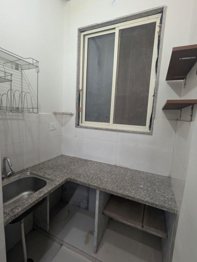 Kitchen, saurabh-niwas 1 RK 150 Sq.Ft. Builder Floor In Sector 40 Gurgaon 9740727