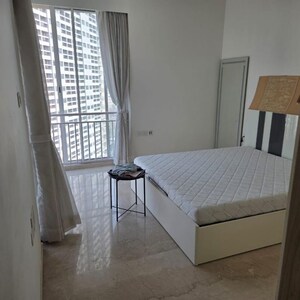 Room in 4 BHK Apartment at Runwal The Reserve, Upper Worli – for Rent