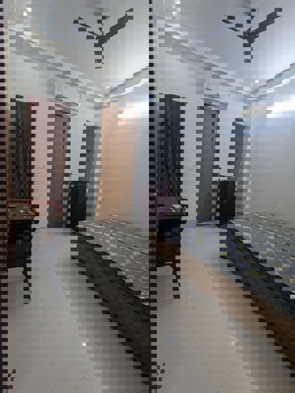 1 RkBuilder Floor For Rent in Saurabh Niwas