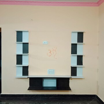 Room in 2 BHK Builder Floor at Akshya Nagar – for Rent