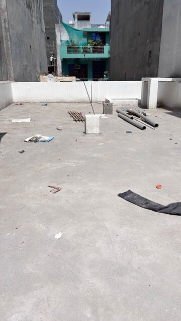 Parking in 3 BHK Independent House at Govindpuram – for Sale