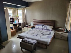 3 BHK + Pooja Room Apartment For Rent in Bandra West
