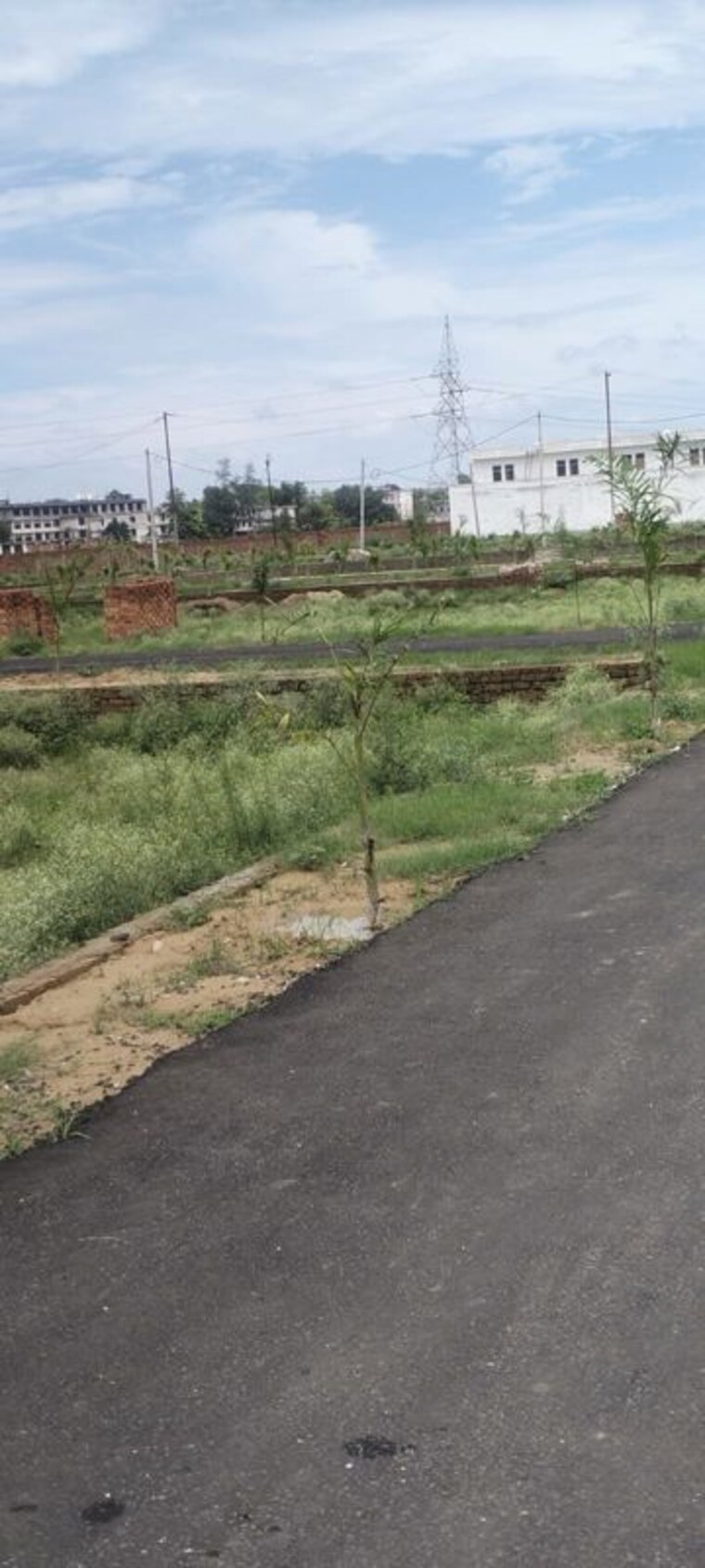 undefined, ganga nagar  202 Sq.Yd. Plot In Ganga Nagar Meerut 9740951