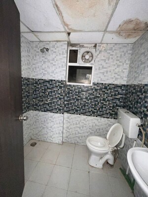 Bathroom in 3 BHK Builder Floor at Shri Balaji Apartments Gurgaon, Dharam Colony – for Sale