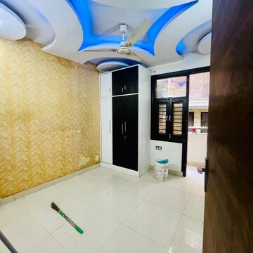 Bedroom in 2 BHK Builder Floor at Dwarka Mor – for Rent