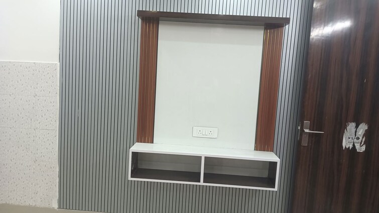 Room, kakrola 1 Bedroom 380 Sq.Ft. Builder Floor In Kakrola Delhi 9741054