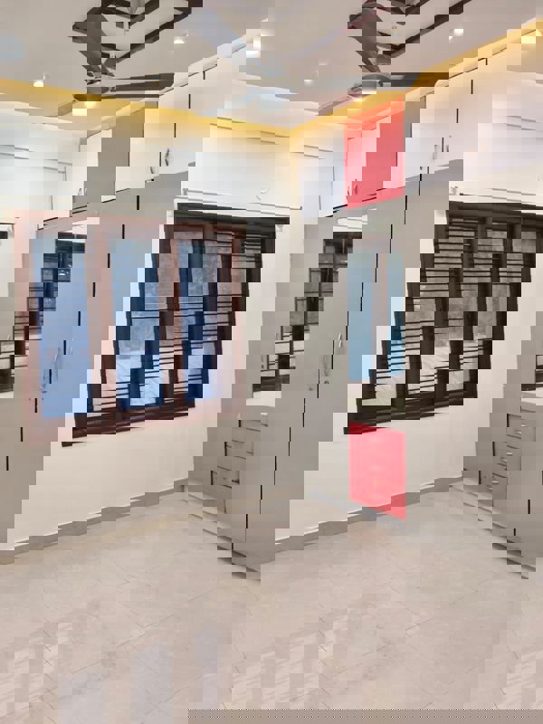 2 BHK Apartment For Sale in Frazer Town