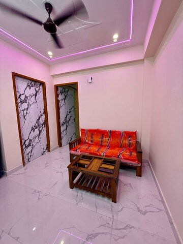 Bedroom in 1 BHK Builder Floor at Raheja Mall, Sector 47 – for Rent