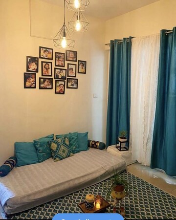 Room in  Pg at Vineet Khand – for Rent