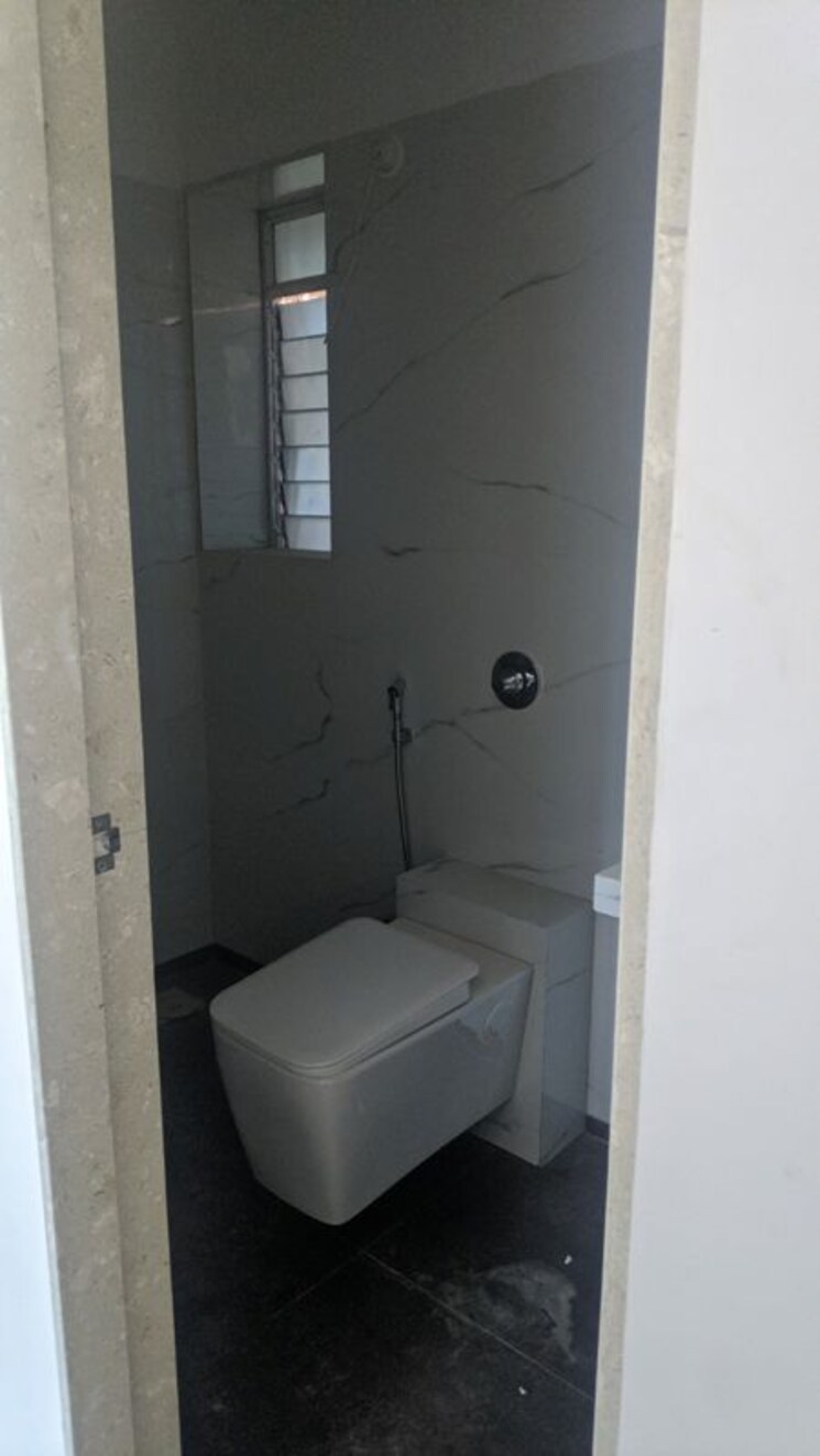 Bathroom, rite-skyluxe 2 Bedroom 910 Sq.Ft. Apartment In Chembur Mumbai 9741223