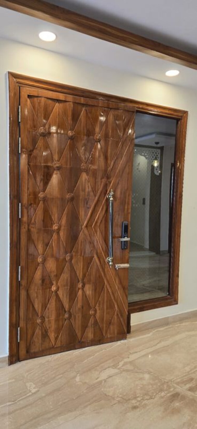 Room, faridabad central 4 Bedroom 360 Sq.Yd. Builder Floor In Faridabad Central Faridabad 9741419