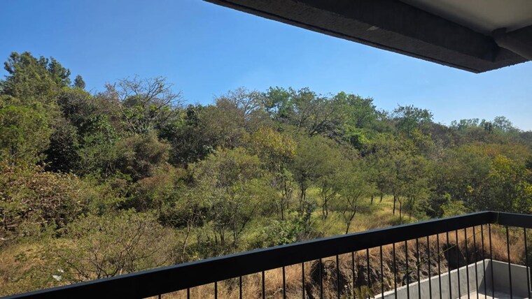 Garden, skyi-songbirds 3 Bedroom 1100 Sq.Ft. Apartment In Bavdhan Pune 9740721