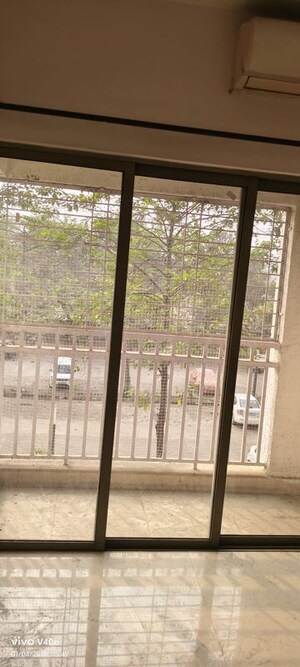 Room in 1 BHK Apartment at Lodha Casa Rio, Dombivli East – for Rent