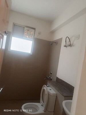 Bathroom in 2.5 BHK Apartment at Emaar MGF Emerald Hills, Sector 65 – for Rent