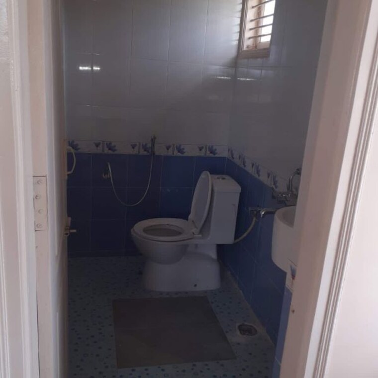 Bathroom, iti layout 1 Bedroom 389 Sq.Ft. Builder Floor In Iti Layout Bangalore 9741368
