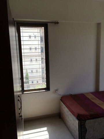 Bedroom in 2 BHK Apartment at Gold Crest Apartment Chembur, Chembur – for Rent
