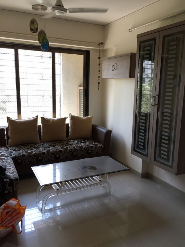 2 BHK Apartment For Rent in Gold Crest Apartment Chembur