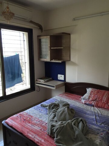 Bedroom in 2 BHK Apartment at Gold Crest Apartment Chembur, Chembur – for Rent