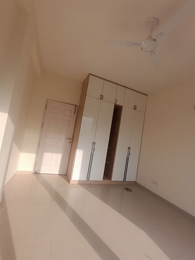 undefined, emaar-mgf-emerald-hills 4 Bedroom 350 Sq.Yd. Apartment In Sector 65 Gurgaon 9735031