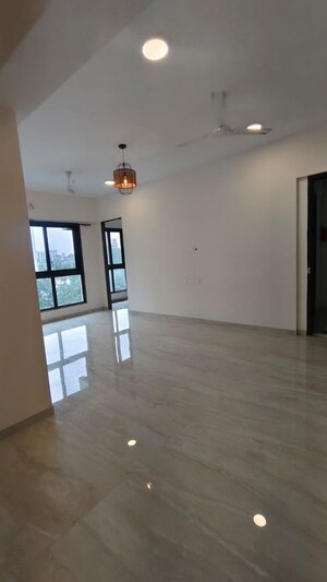 Room in 3 BHK Apartment at Aventus Westbrook, Andheri East – for Sale