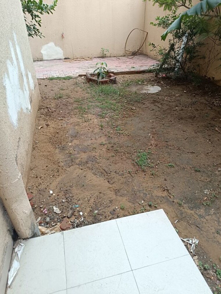 Balcony, emaar-mgf-emerald-hills 3 Bedroom 267 Sq.Yd. Apartment In Sector 65 Gurgaon 9736844