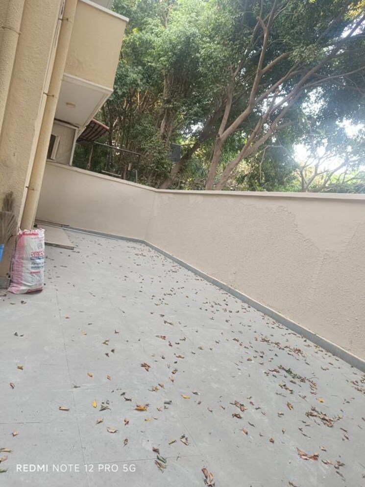 Balcony, emaar-mgf-emerald-hills 3 Bedroom 267 Sq.Yd. Apartment In Sector 65 Gurgaon 9736844