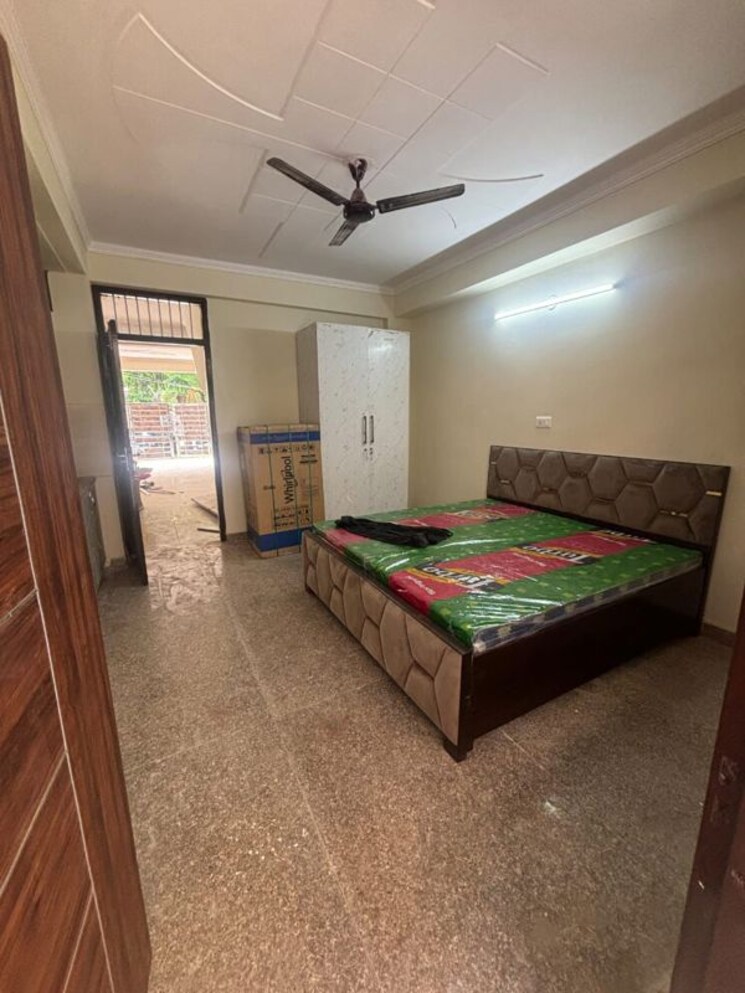 Bedroom, sector 47 1 Bedroom 700 Sq.Ft. Builder Floor In Sector 47 Gurgaon 9741601