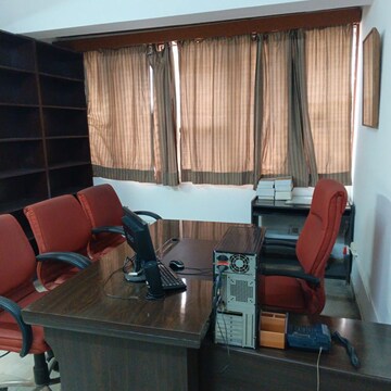  Office Space For Sale in Kotla Mubarakpur
