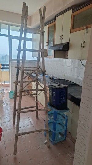 Staircase in 3 BHK Apartment at Oasis Apartments, Sector 55 – for Rent