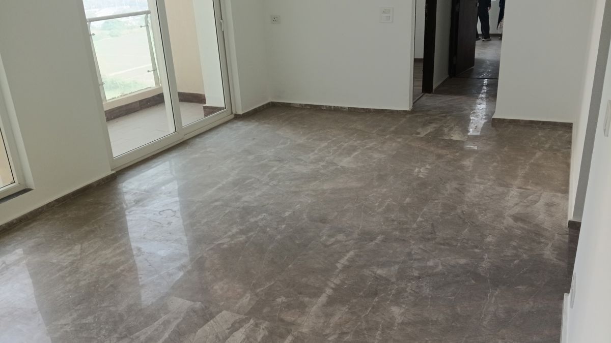 2 BHK Apartment For Rent in Ace Starlit