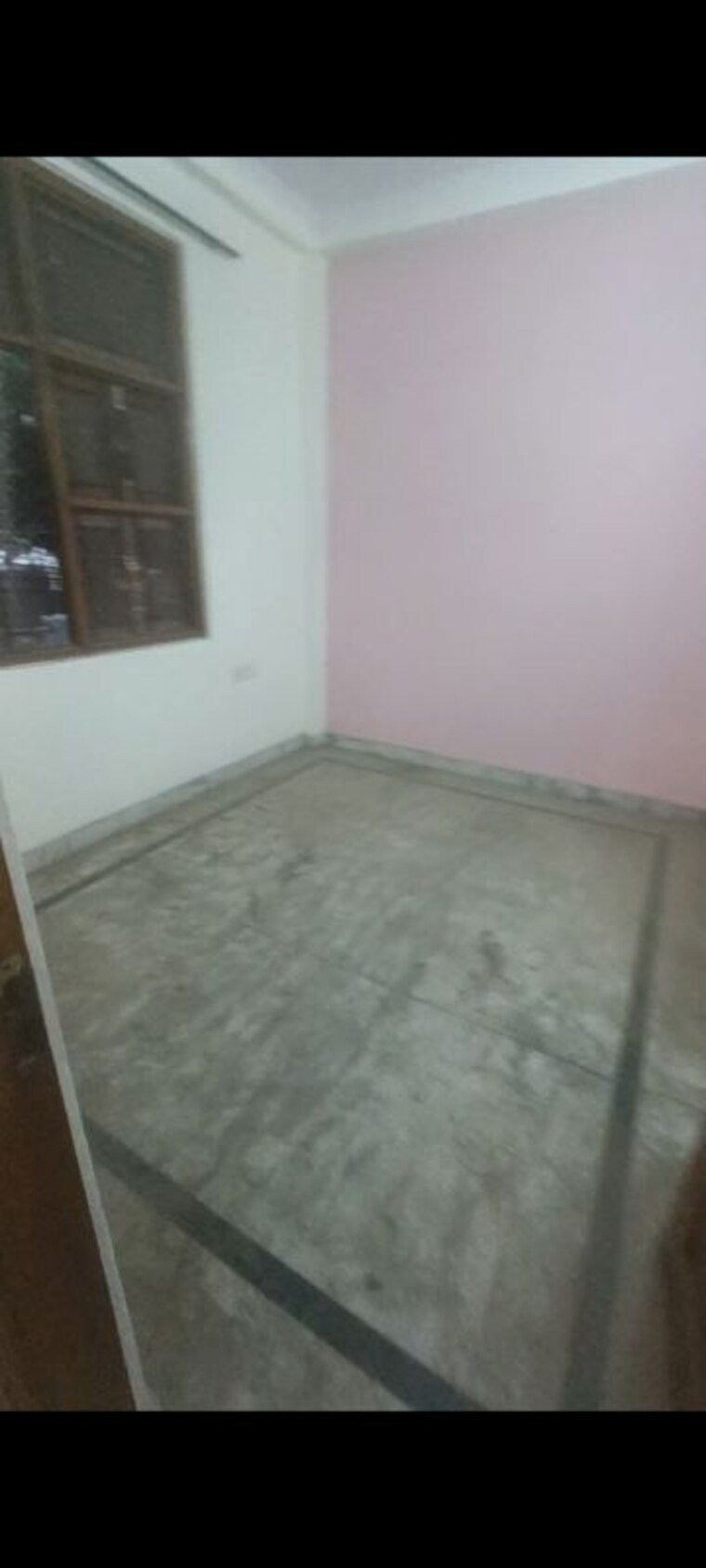 Room, rohini sector 24 2 Bedroom 650 Sq.Ft. Builder Floor In Rohini Sector 24 Delhi 9741770