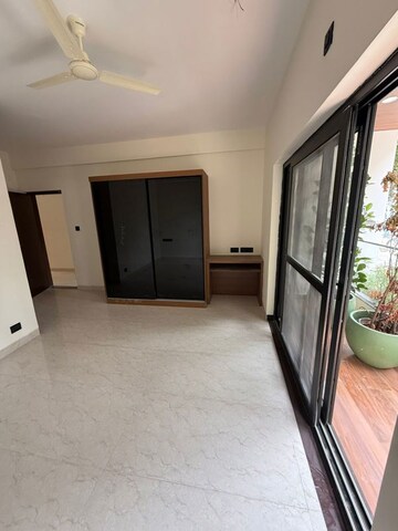 Room in 3 BHK Builder Floor at Indiranagar – for Rent