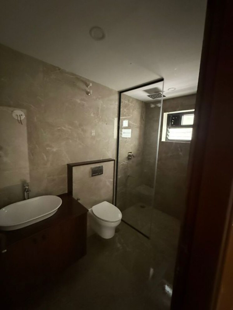 Bathroom, indiranagar 3 Bedroom 2100 Sq.Ft. Builder Floor In Indiranagar Bangalore 9741775