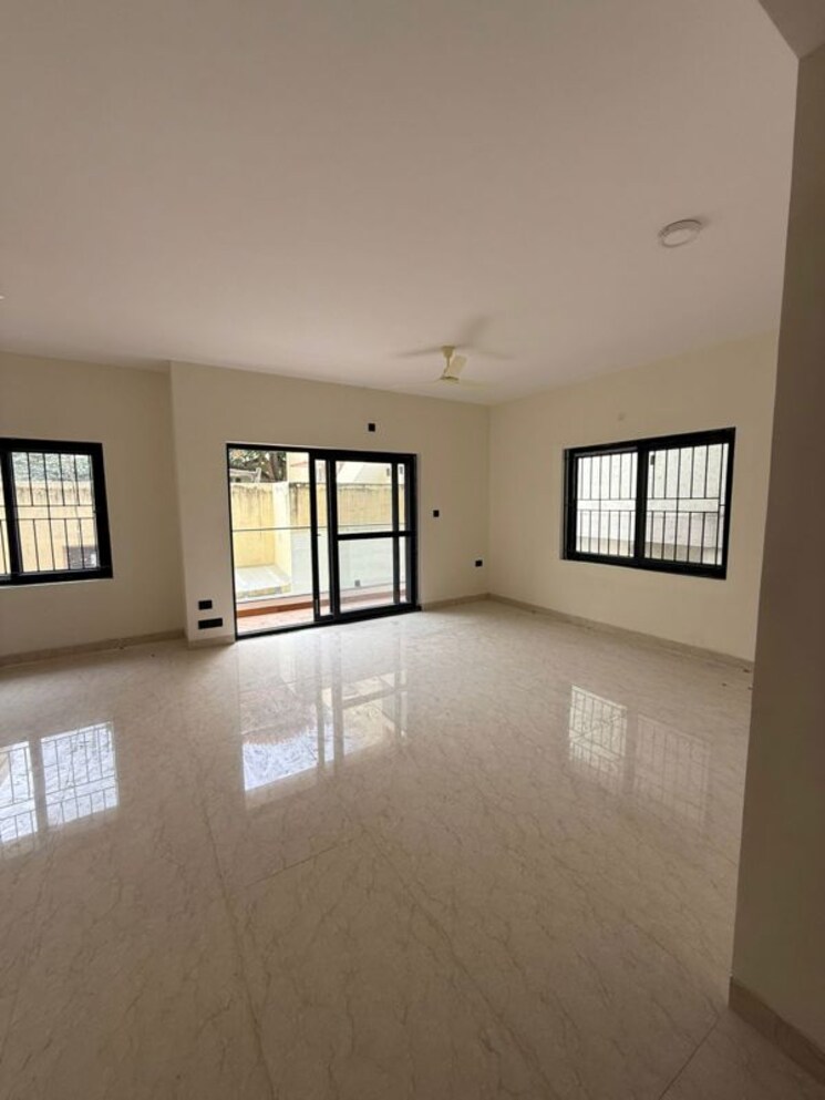 Room, indiranagar 3 Bedroom 2100 Sq.Ft. Builder Floor In Indiranagar Bangalore 9741775