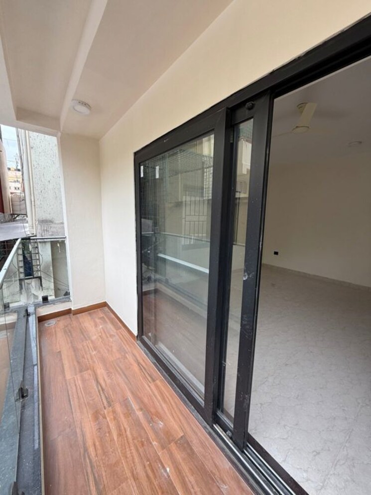 Room, indiranagar 3 Bedroom 2100 Sq.Ft. Builder Floor In Indiranagar Bangalore 9741775