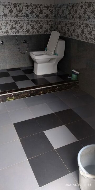 Bathroom in  Pg at Vineet Khand – for Rent