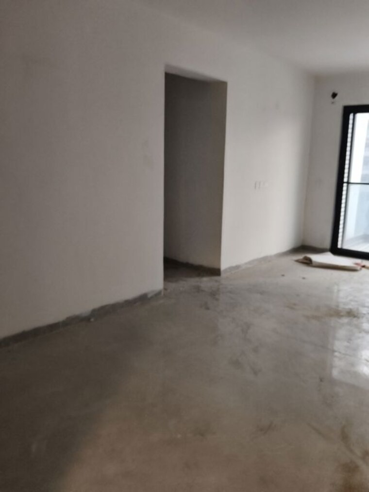 Room, one-oak-natura 2.5 Bedroom 2022 Sq.Ft. Apartment In Sushant Golf City Lucknow 9741915
