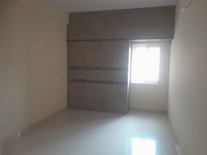 Room in 2 BHK Builder Floor at Akshya Nagar – for Rent