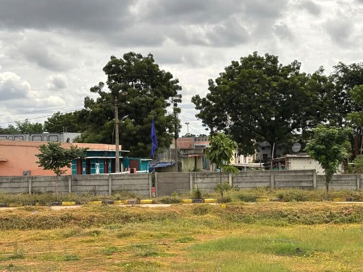 Garden, sangareddy  190 Sq.Yd. Plot In Sangareddy Hyderabad 9742016