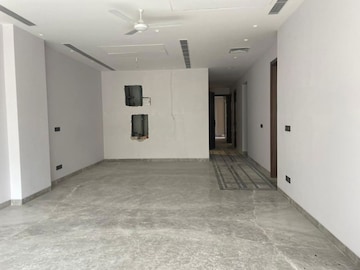 Room in 3 BHK Apartment at Panchsheel Enclave – for Rent