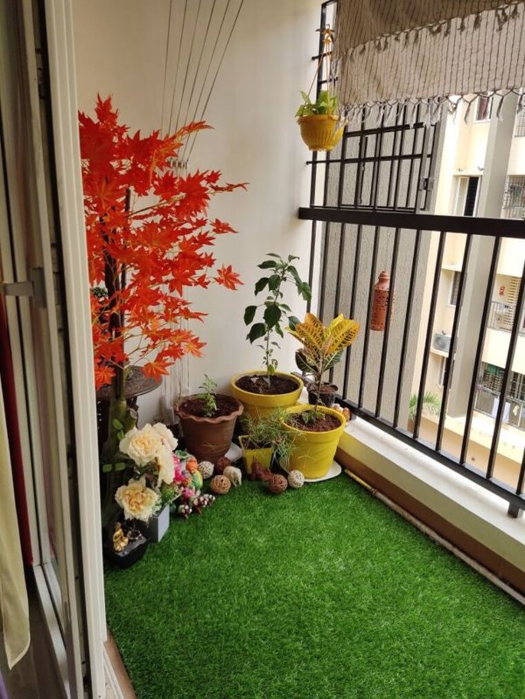 Room, vineet khand Pg For Girls In Vineet Khand 9742198