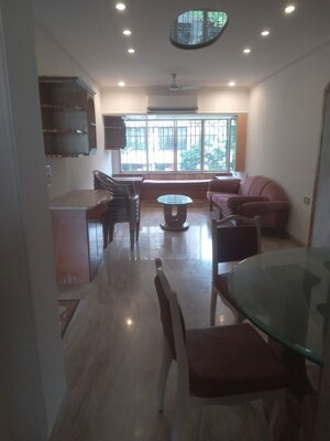 2 BHK Apartment For Rent in Himath Ghar Khar West, Khar West