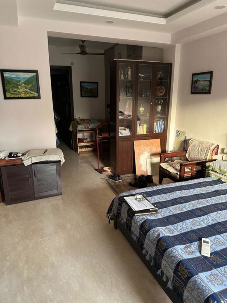 Bedroom, sector 46 3 Bedroom 2133 Sq.Ft. Builder Floor In Sector 46 Gurgaon 9742217
