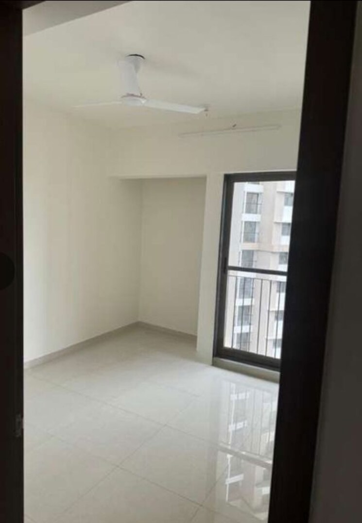 Room, runwal-eirene 2 Bedroom 568 Sq.Ft. Apartment In Balkum Pada Thane 9742340