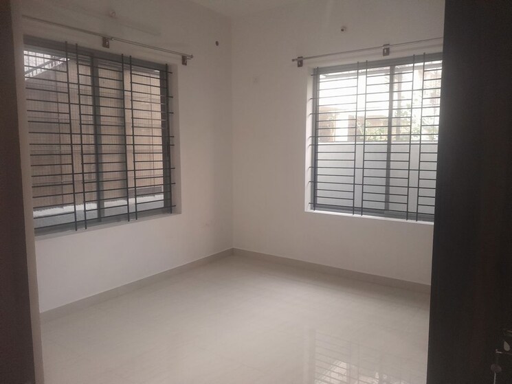 Room, nri layout 3 Bedroom 2400 Sq.Ft. Independent House In Nri Layout Bangalore 9742251