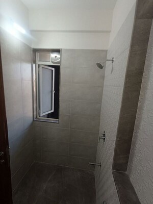 Building Lobby in 3 BHK Apartment at Kalpataru Radiance, Goregaon West – for Rent