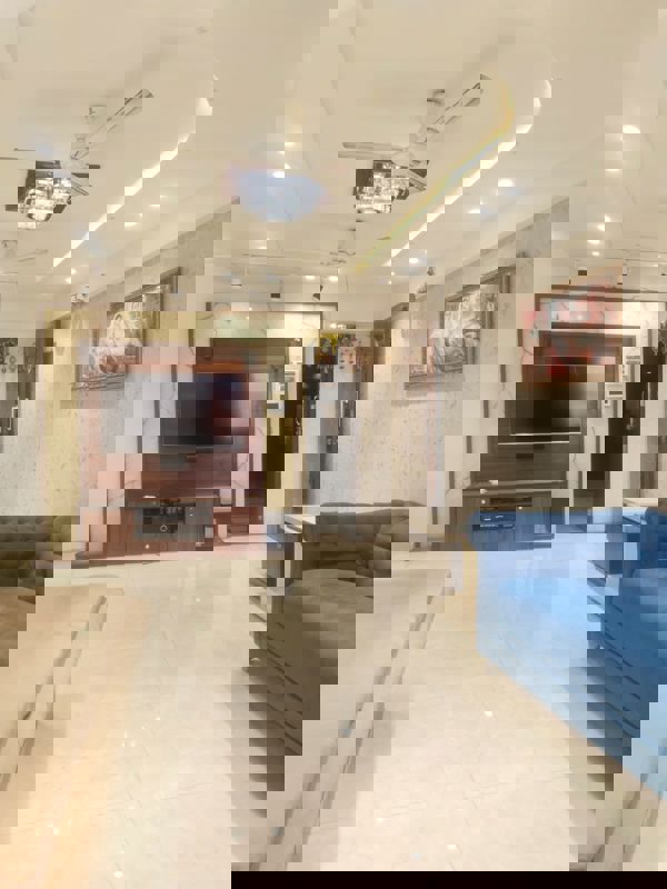 3 BHK + Extra Room 1500 Sq.Ft. Apartment in Gajra Bhoomi Tower