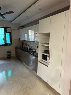 Kitchen in 3 BHK Builder Floor at Sector 46 – for Sale