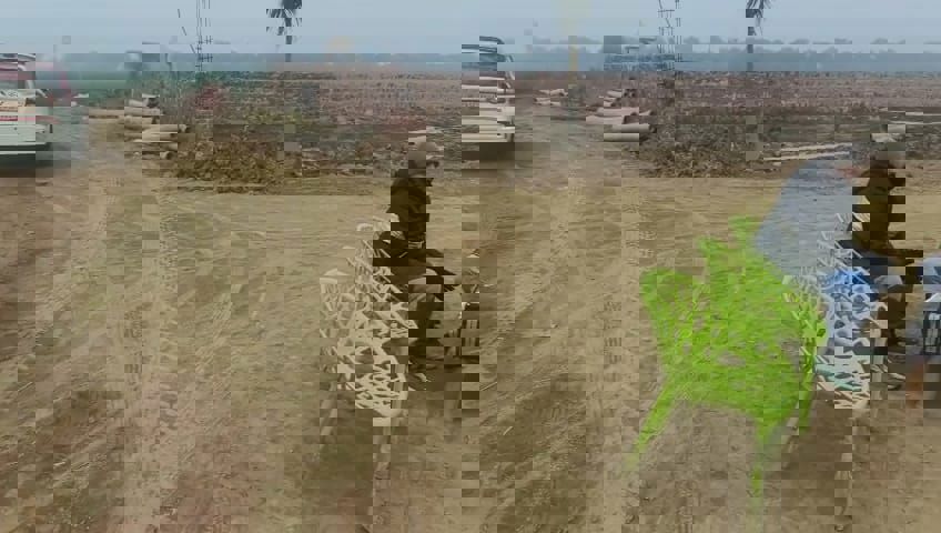 Plot For Sale in Chhatikara