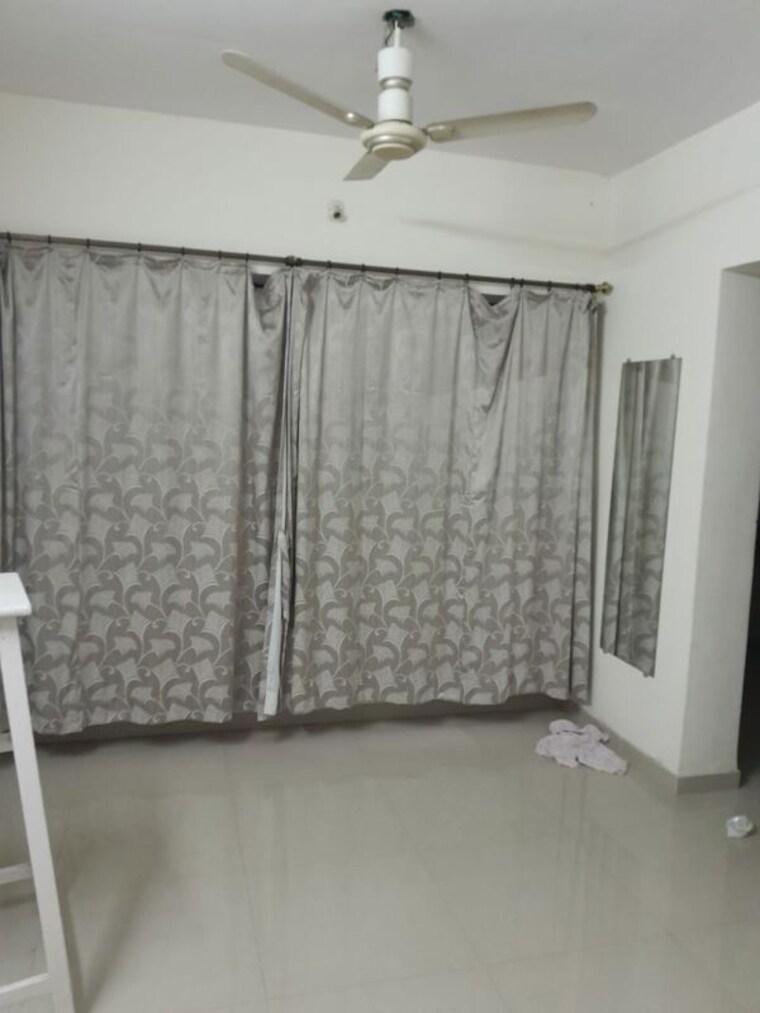 Bathroom, tulsi-building 2 Bedroom 590 Sq.Ft. Apartment In Borivali East Mumbai 9742391